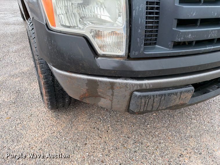 image for item EW7495 2010 Ford F150 Crew Cab pickup truck