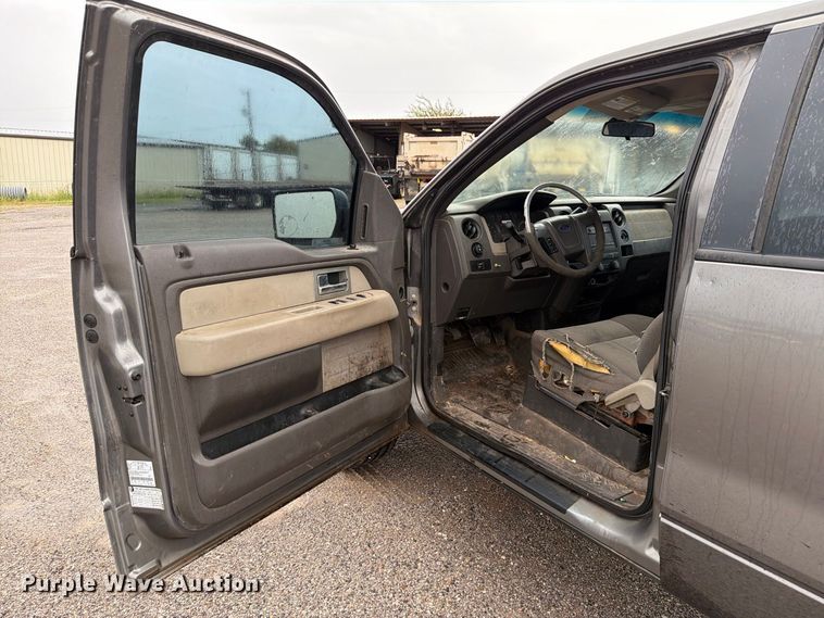 image for item EW7495 2010 Ford F150 Crew Cab pickup truck