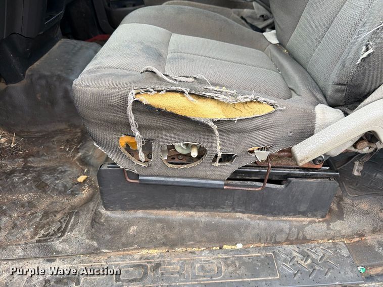 image for item EW7495 2010 Ford F150 Crew Cab pickup truck