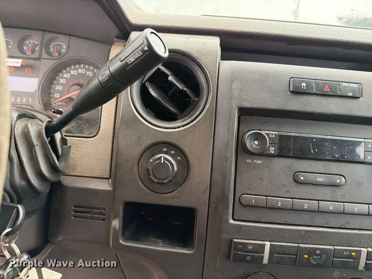 image for item EW7495 2010 Ford F150 Crew Cab pickup truck