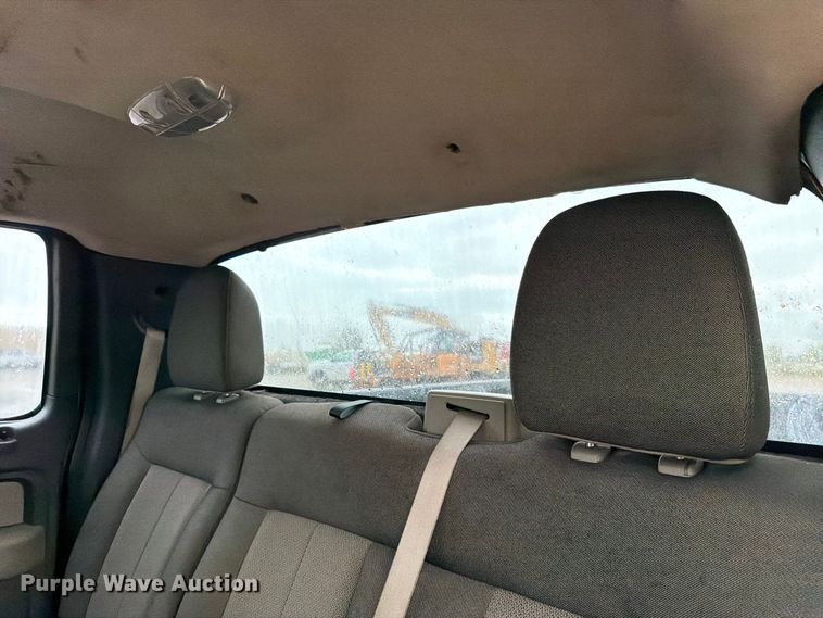 image for item EW7495 2010 Ford F150 Crew Cab pickup truck