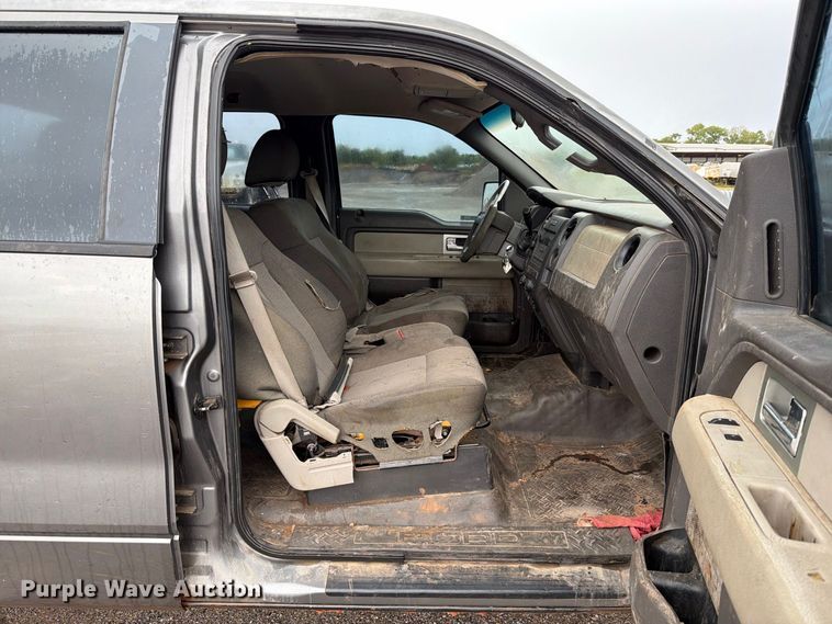 image for item EW7495 2010 Ford F150 Crew Cab pickup truck