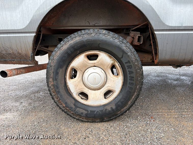 image for item EW7495 2010 Ford F150 Crew Cab pickup truck