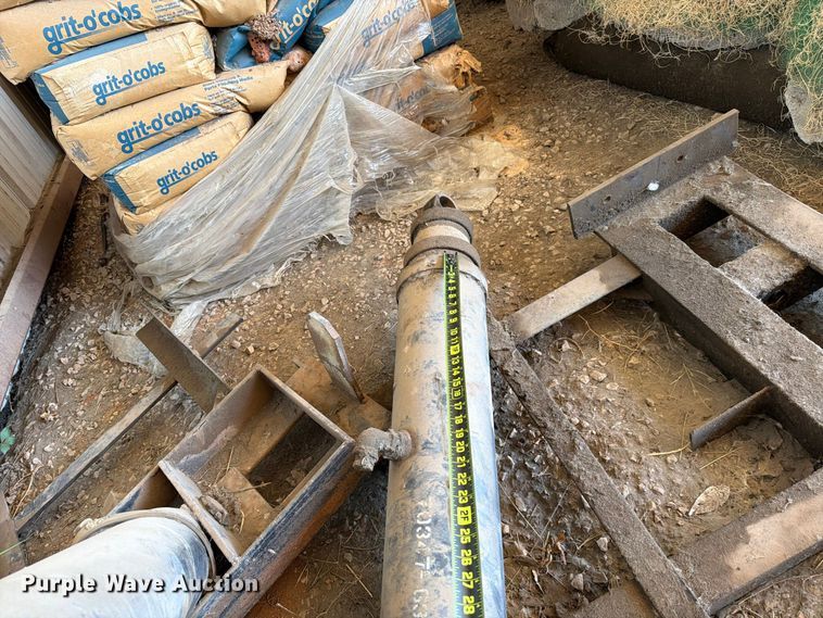 image for item EW7498 (5) dump truck lift cylinders