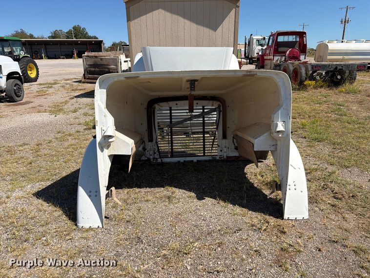 image for item EW7503 (2) Freightliner truck hoods