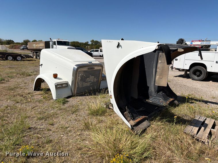 image for item EW7503 (2) Freightliner truck hoods