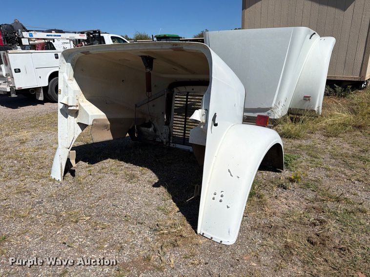 image for item EW7503 (2) Freightliner truck hoods