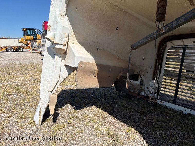 image for item EW7503 (2) Freightliner truck hoods