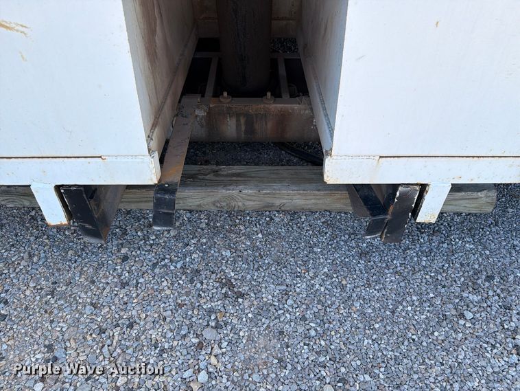 image for item EW7505 OX Bodies dump bed