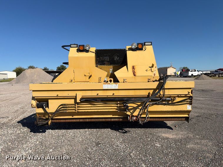 image for item EW7506 2008 Etnyre Quad chip spreader