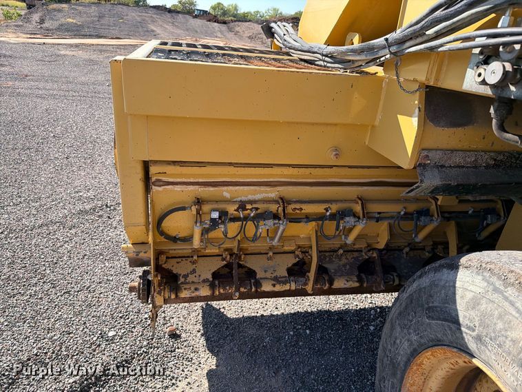image for item EW7506 2008 Etnyre Quad chip spreader