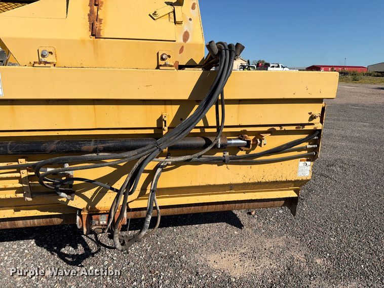 image for item EW7506 2008 Etnyre Quad chip spreader