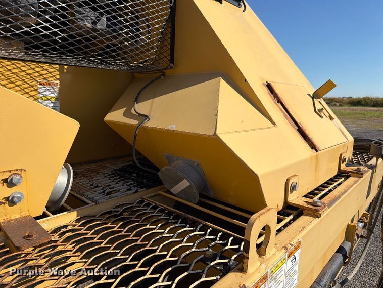 image for item EW7506 2008 Etnyre Quad chip spreader