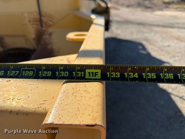 image for item EW7506 2008 Etnyre Quad chip spreader