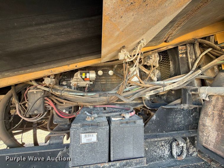 image for item EW7506 2008 Etnyre Quad chip spreader