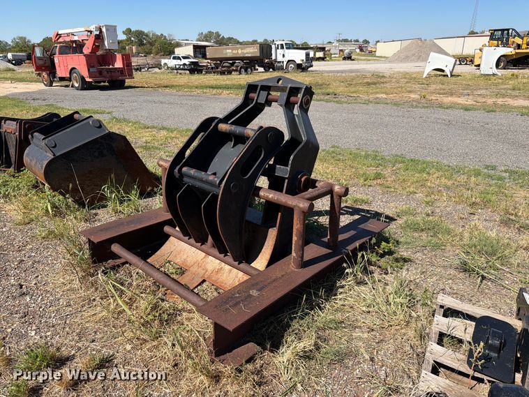 image for item EW7507 Gradall grapple
