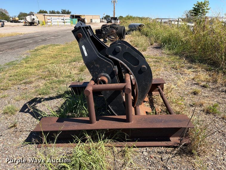image for item EW7507 Gradall grapple