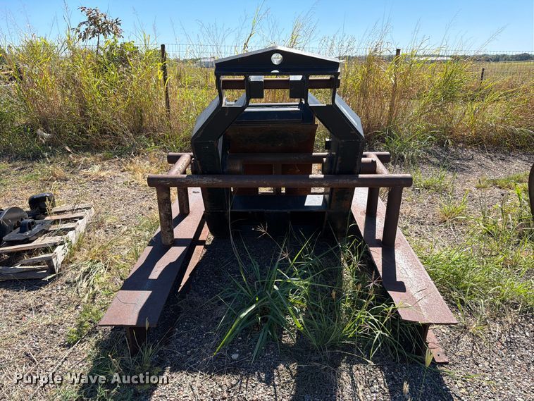 image for item EW7507 Gradall grapple