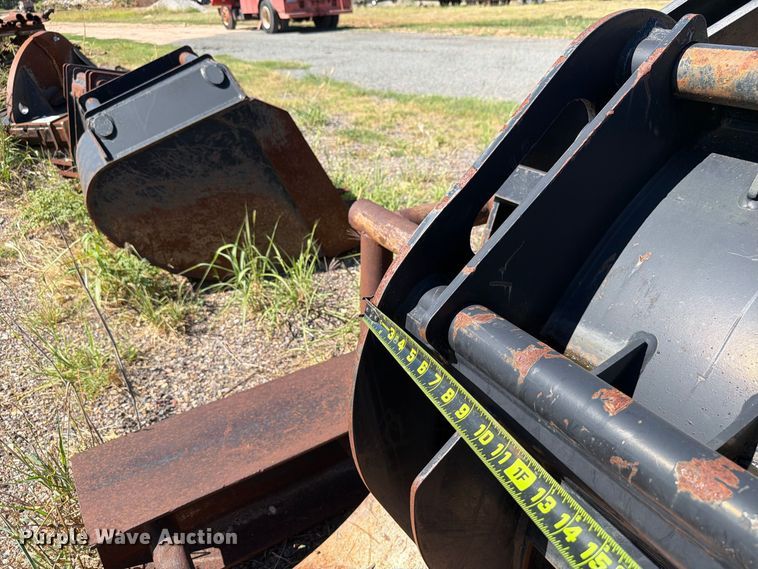 image for item EW7507 Gradall grapple