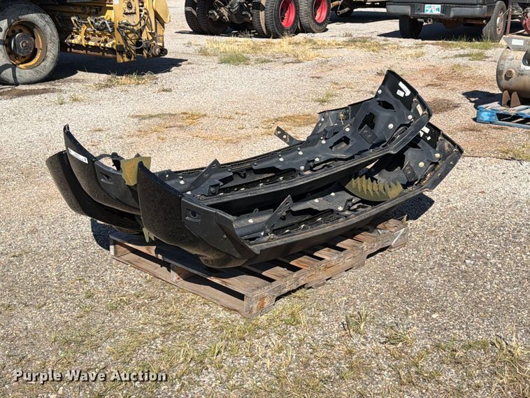 image for item EW7511 Chevrolet (3) Chevrolet bumper