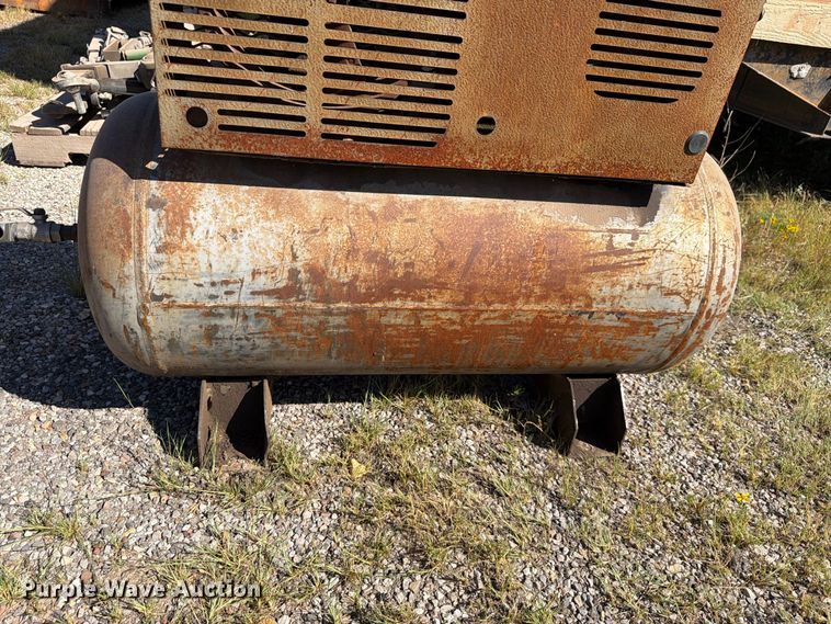 image for item EW7512 (2) Industrial Air machine gas powered air compressors