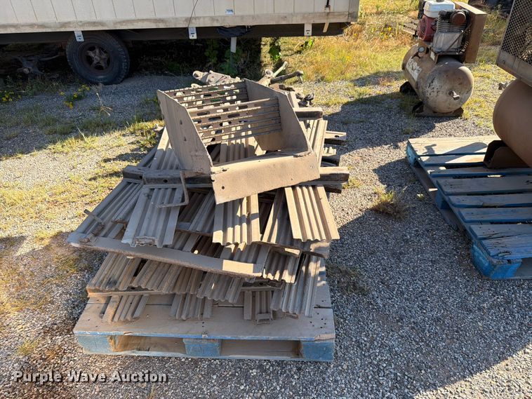 image for item EW7518 (9) removable side panels