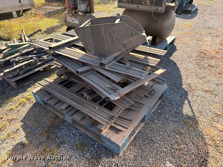 image for item EW7518 (9) removable side panels