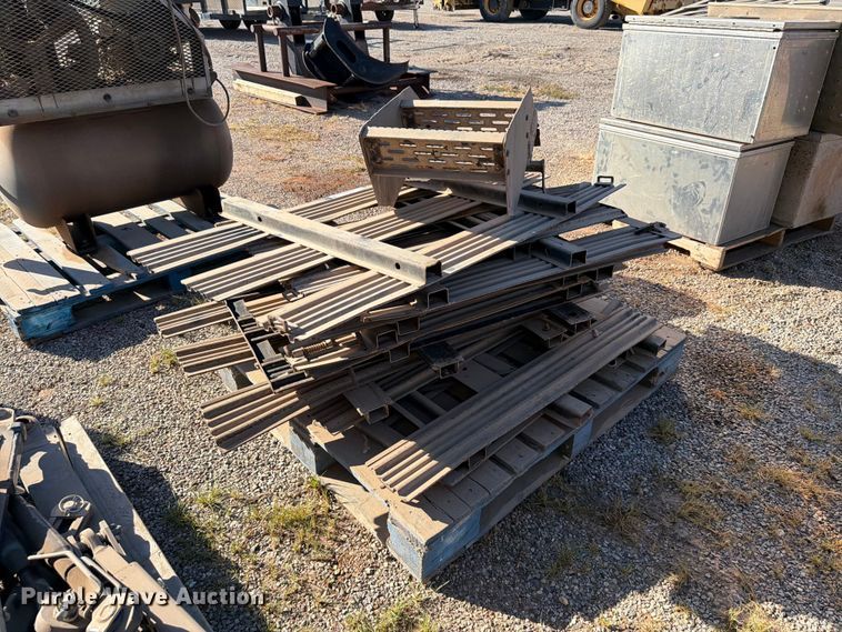 image for item EW7518 (9) removable side panels