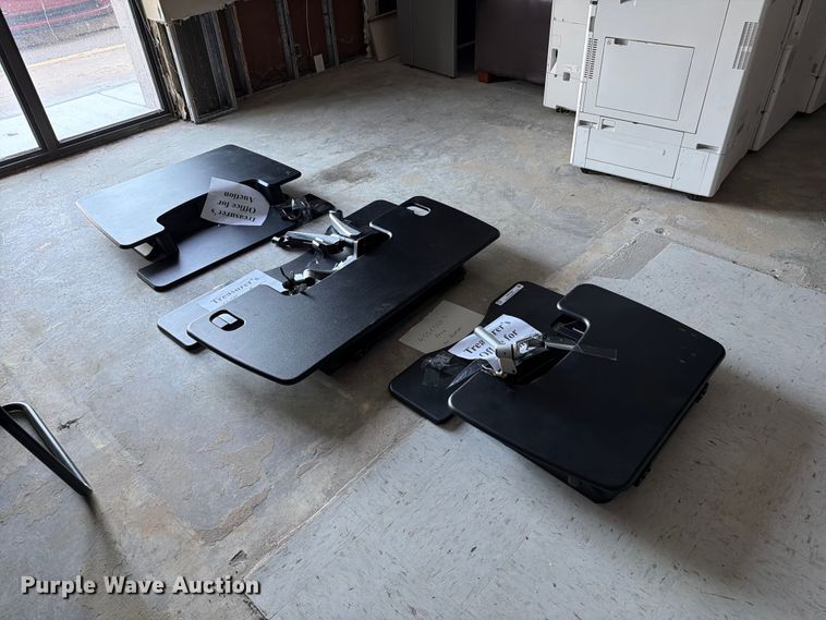 image for item EW7526 (3) standing desk