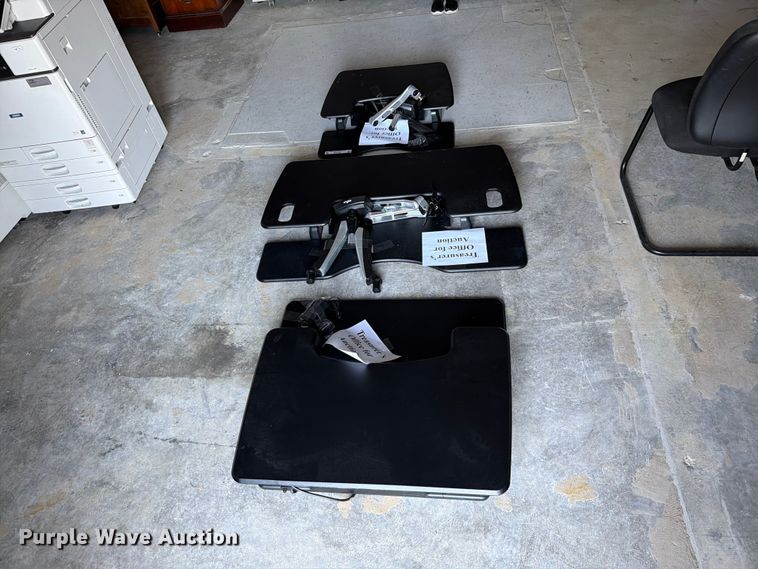image for item EW7526 (3) standing desk
