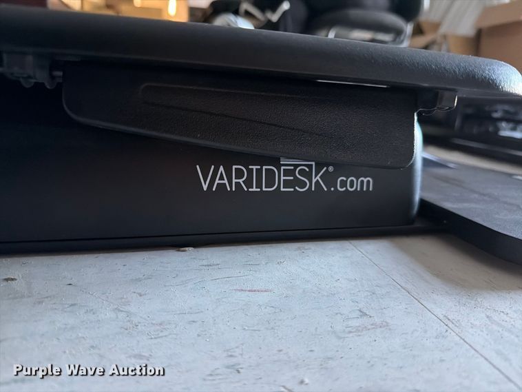 image for item EW7526 (3) standing desk