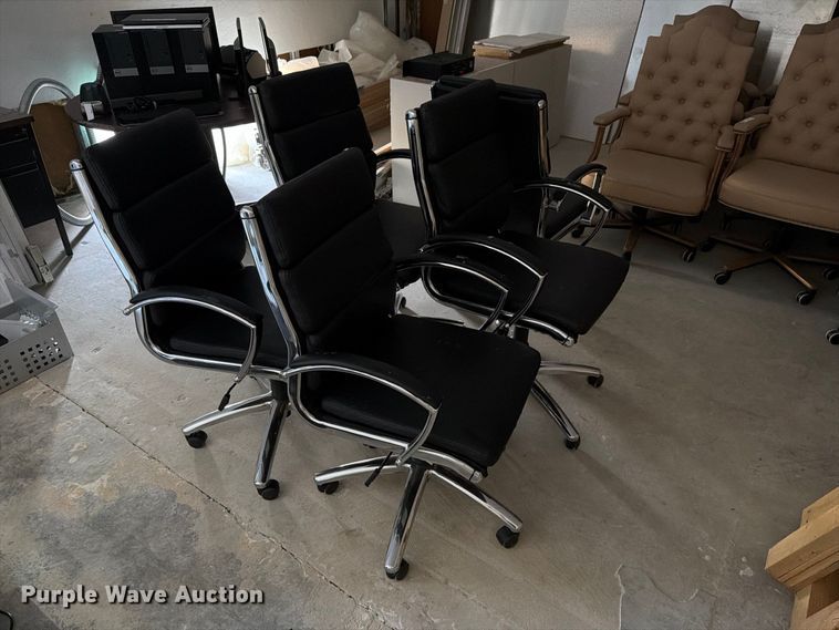 image for item EW7532 (15) chairs