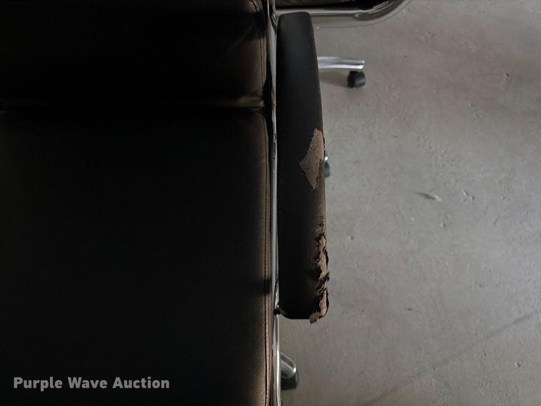 image for item EW7532 (15) chairs