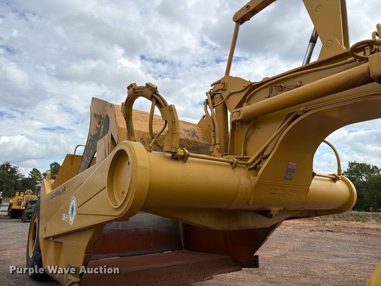 image for item EW7539 1984 Caterpillar 621B conventional scraper 