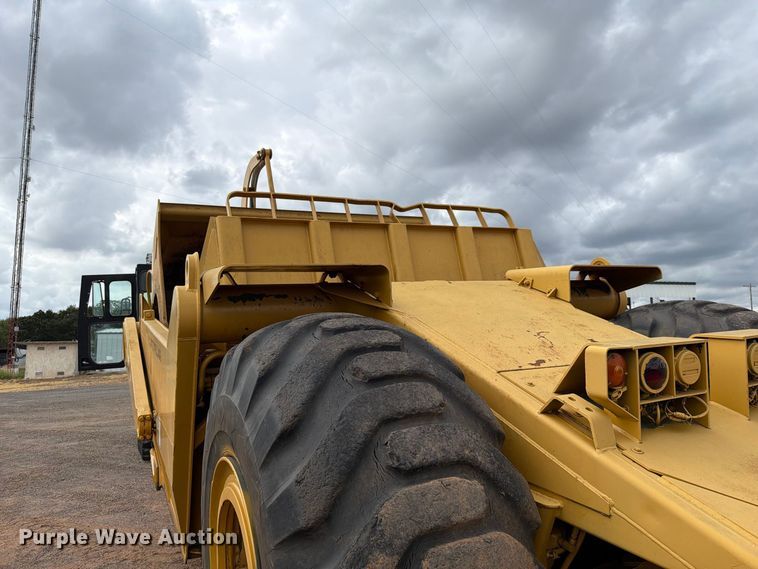 image for item EW7539 1984 Caterpillar 621B conventional scraper 