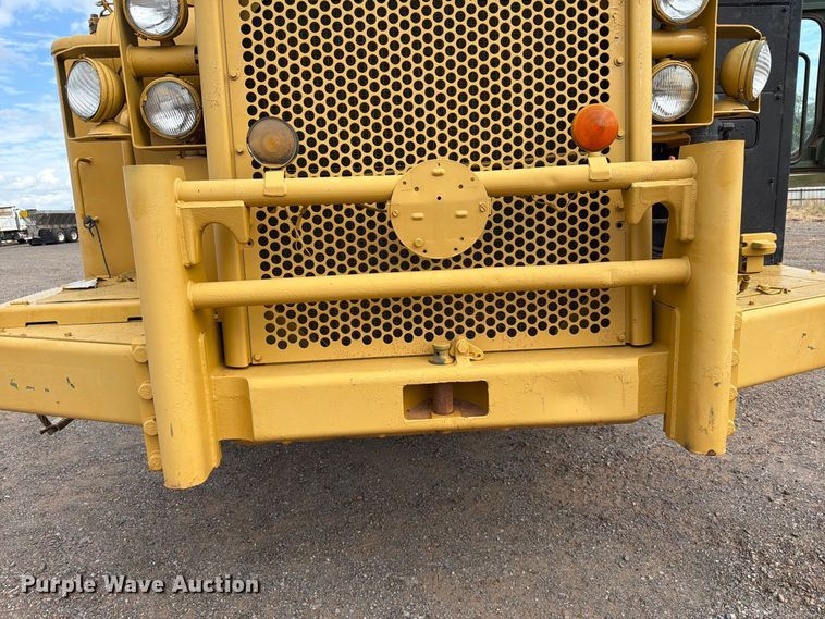 image for item EW7539 1984 Caterpillar 621B conventional scraper 