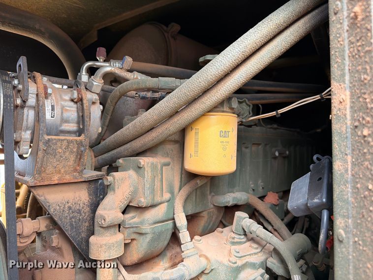 image for item EW7539 1984 Caterpillar 621B conventional scraper 