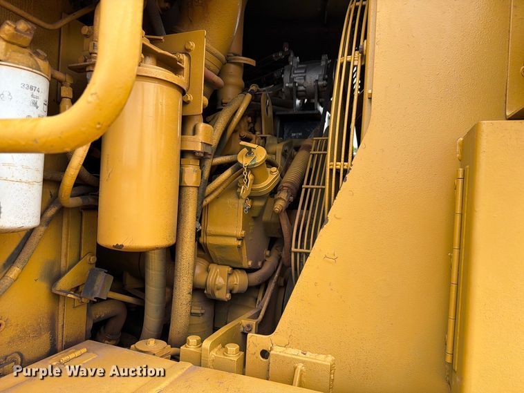 image for item EW7539 1984 Caterpillar 621B conventional scraper 