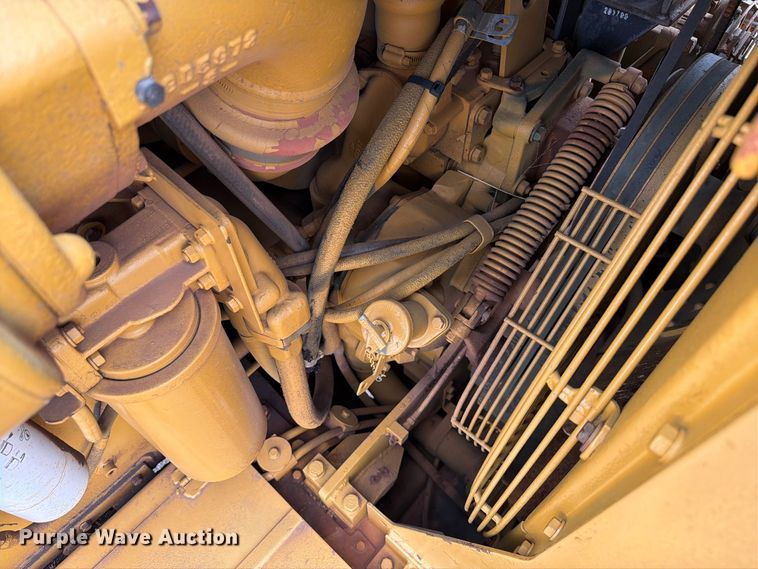 image for item EW7539 1984 Caterpillar 621B conventional scraper 