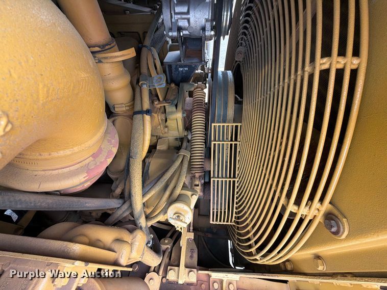 image for item EW7539 1984 Caterpillar 621B conventional scraper 