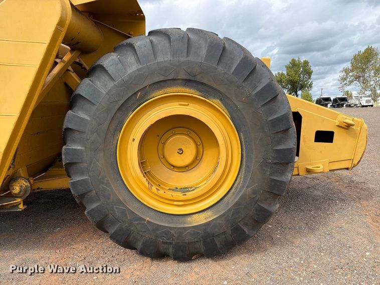image for item EW7539 1984 Caterpillar 621B conventional scraper 