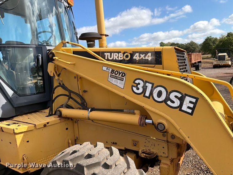 image for item EW7540 1998 John Deere 310SE backhoe
