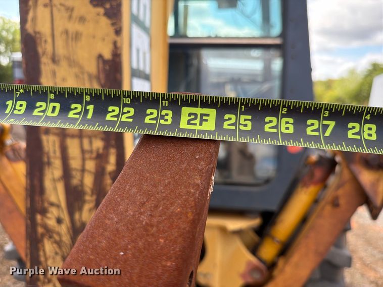 image for item EW7540 1998 John Deere 310SE backhoe