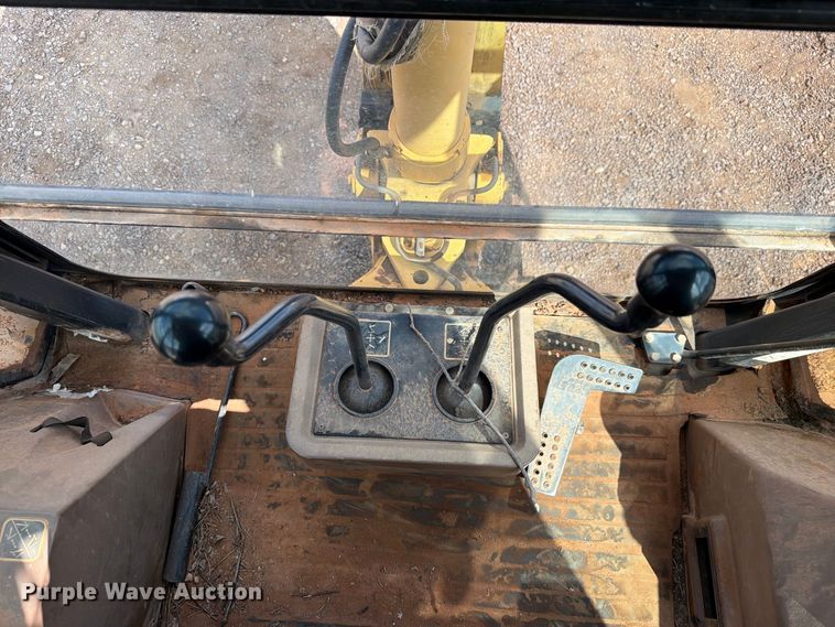 image for item EW7540 1998 John Deere 310SE backhoe