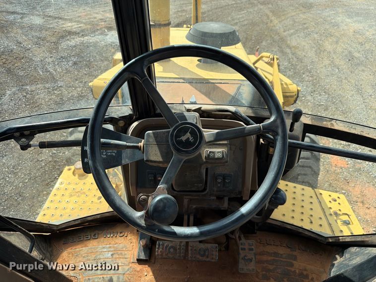 image for item EW7540 1998 John Deere 310SE backhoe