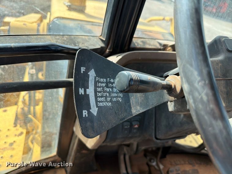 image for item EW7540 1998 John Deere 310SE backhoe