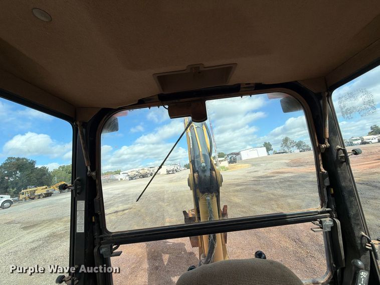 image for item EW7540 1998 John Deere 310SE backhoe