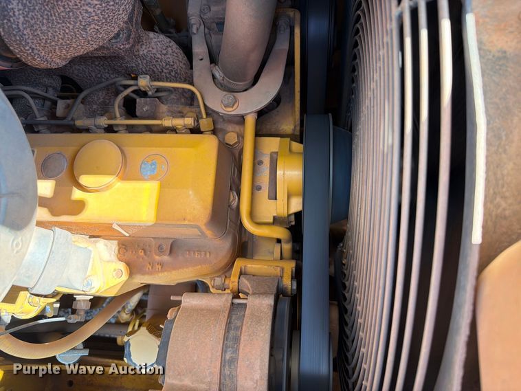 image for item EW7540 1998 John Deere 310SE backhoe