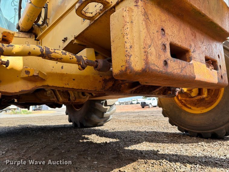 image for item EW7540 1998 John Deere 310SE backhoe