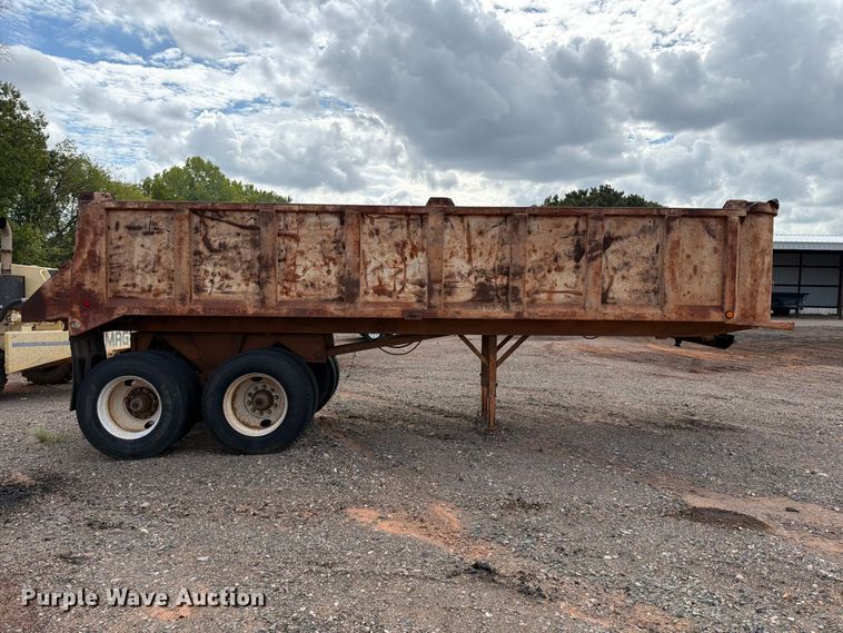 image for item EW7541 1990 Hibilt 24-24-HI-DP end dump trailer